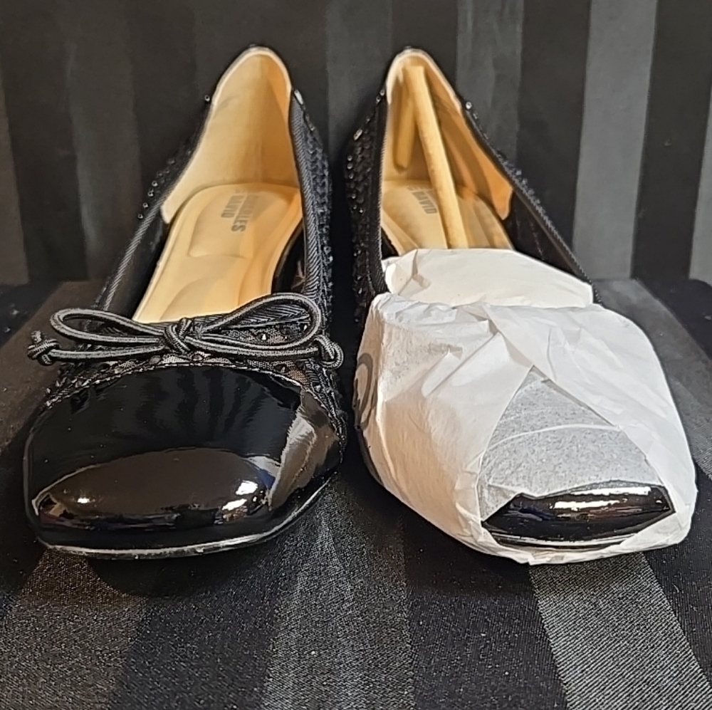 New Damaged Box Style Charles David Women's US 6.5 Zena Square Cap Toe Low Heel - Picture 3 of 14